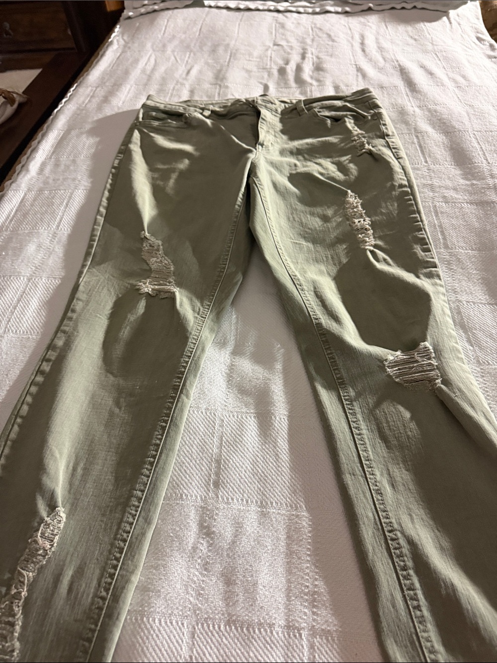 refuge Olive Skinny Distressed Jeans